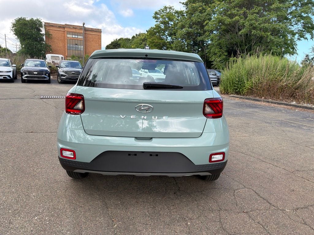 2026 Hyundai VENUE SE