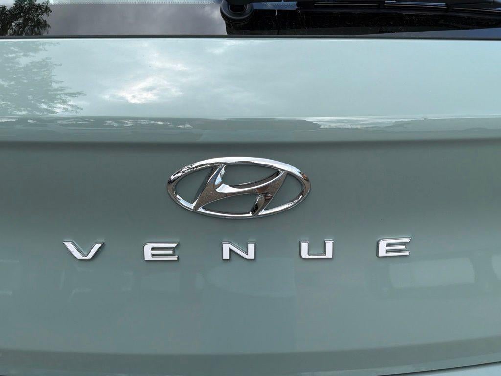 2026 Hyundai VENUE SE