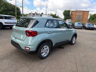 2026 Hyundai VENUE SE