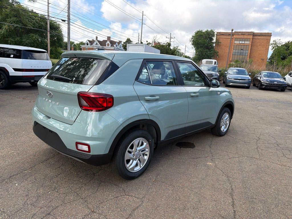 2026 Hyundai VENUE SE