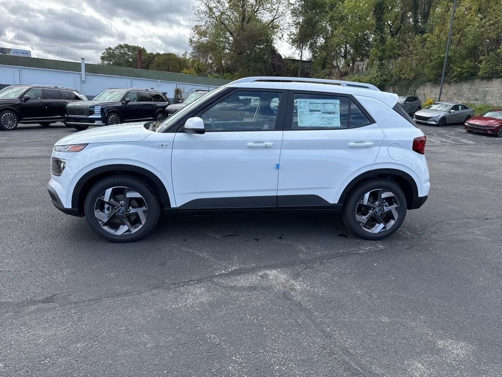 2026 Hyundai VENUE SEL