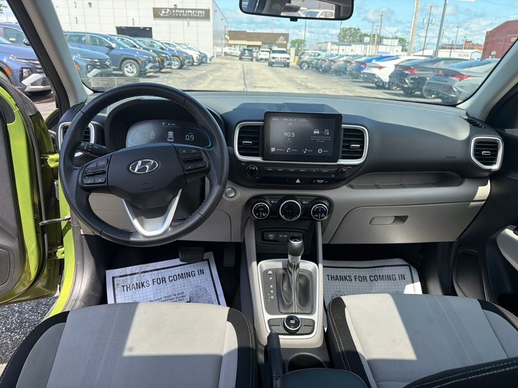2024 Hyundai Venue SEL - Photo 18
