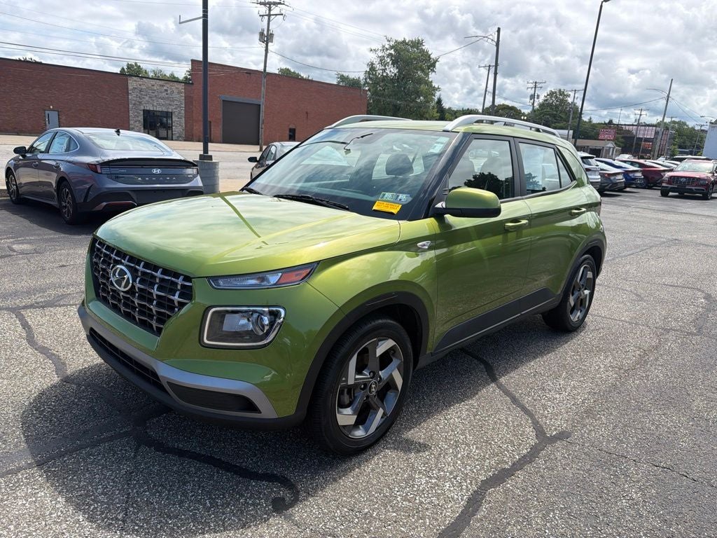 2024 Hyundai VENUE SEL