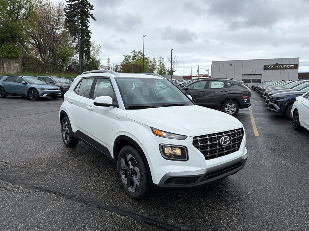 2026 Hyundai VENUE SEL
