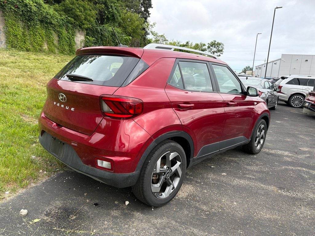 2024 Hyundai VENUE SEL