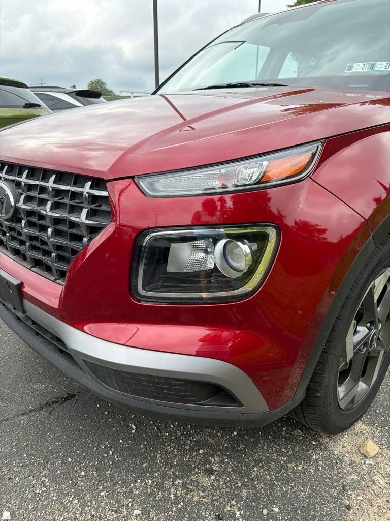2024 Hyundai VENUE SEL
