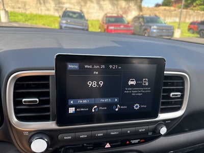 2025 Hyundai VENUE SEL