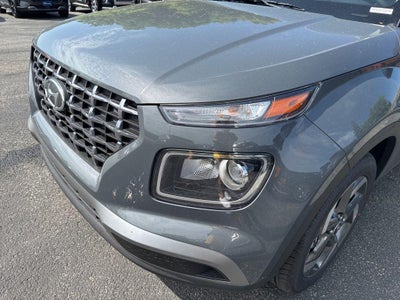 2025 Hyundai VENUE SEL