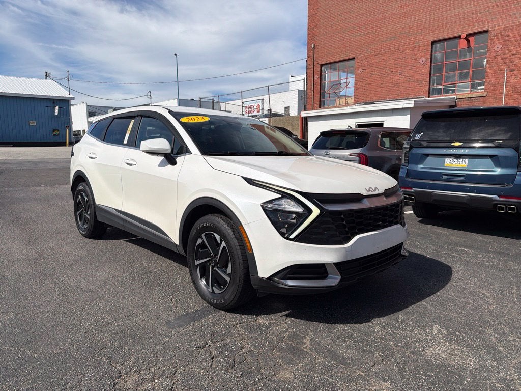 2023 Kia Sportage Hybrid LX
