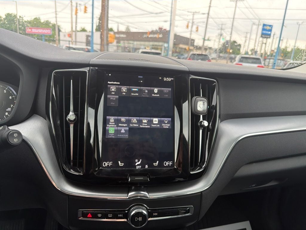 2019 Volvo XC60 T5 Momentum
