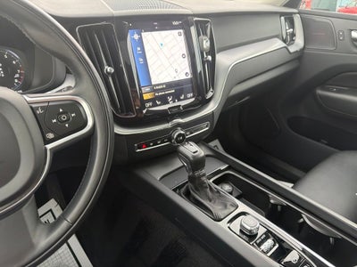 2019 Volvo XC60 T5 Momentum
