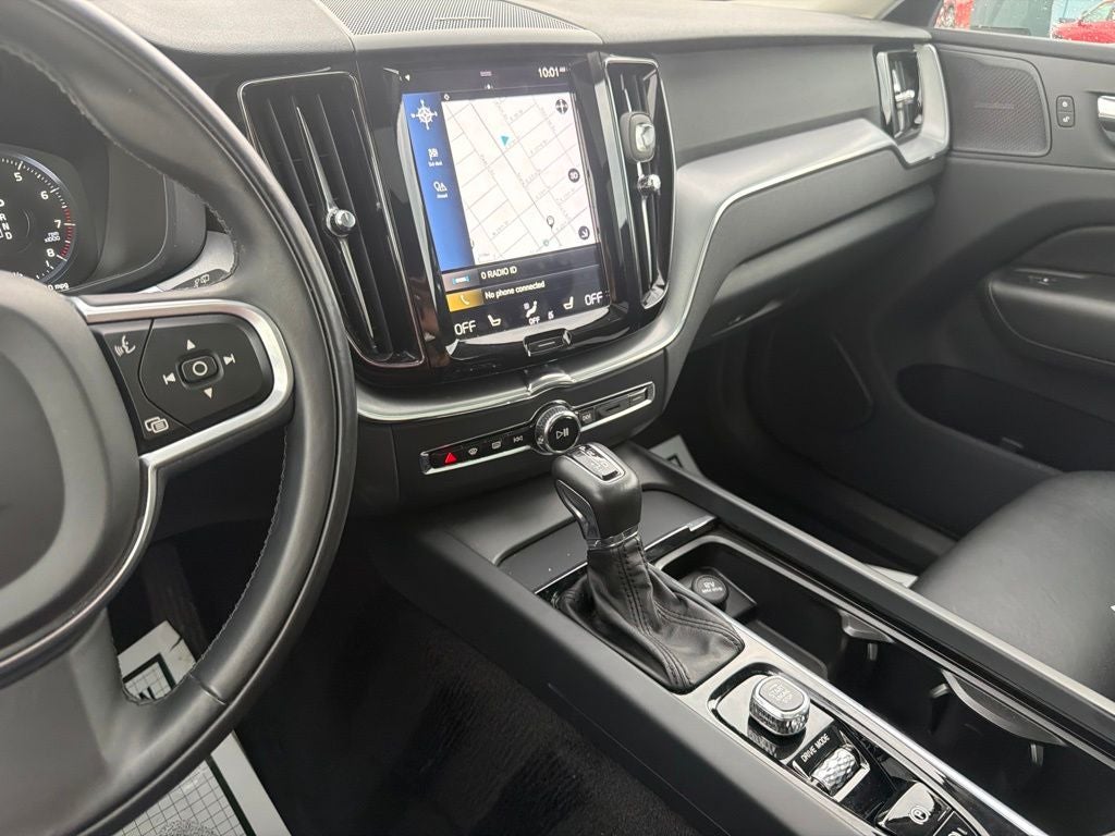 2019 Volvo XC60 T5 Momentum