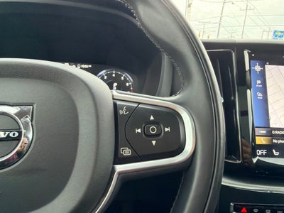2019 Volvo XC60 T5 Momentum