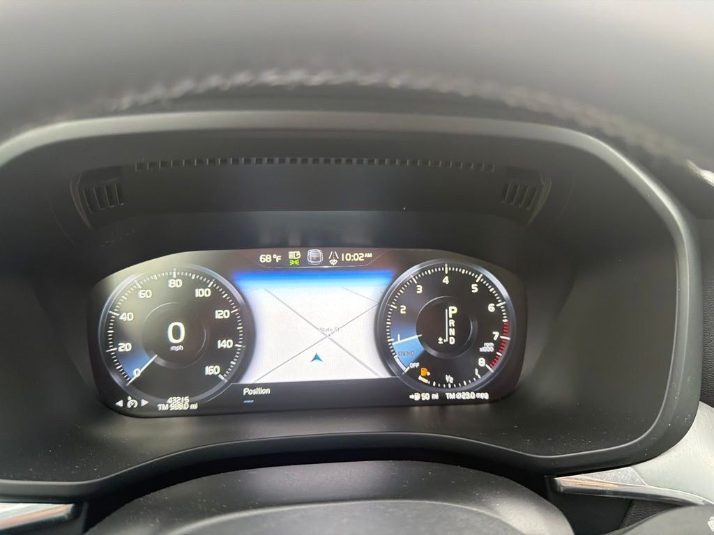 2019 Volvo XC60 T5 Momentum