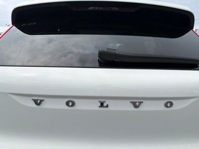 2019 Volvo XC40 Momentum
