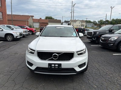 2019 Volvo XC40 Momentum