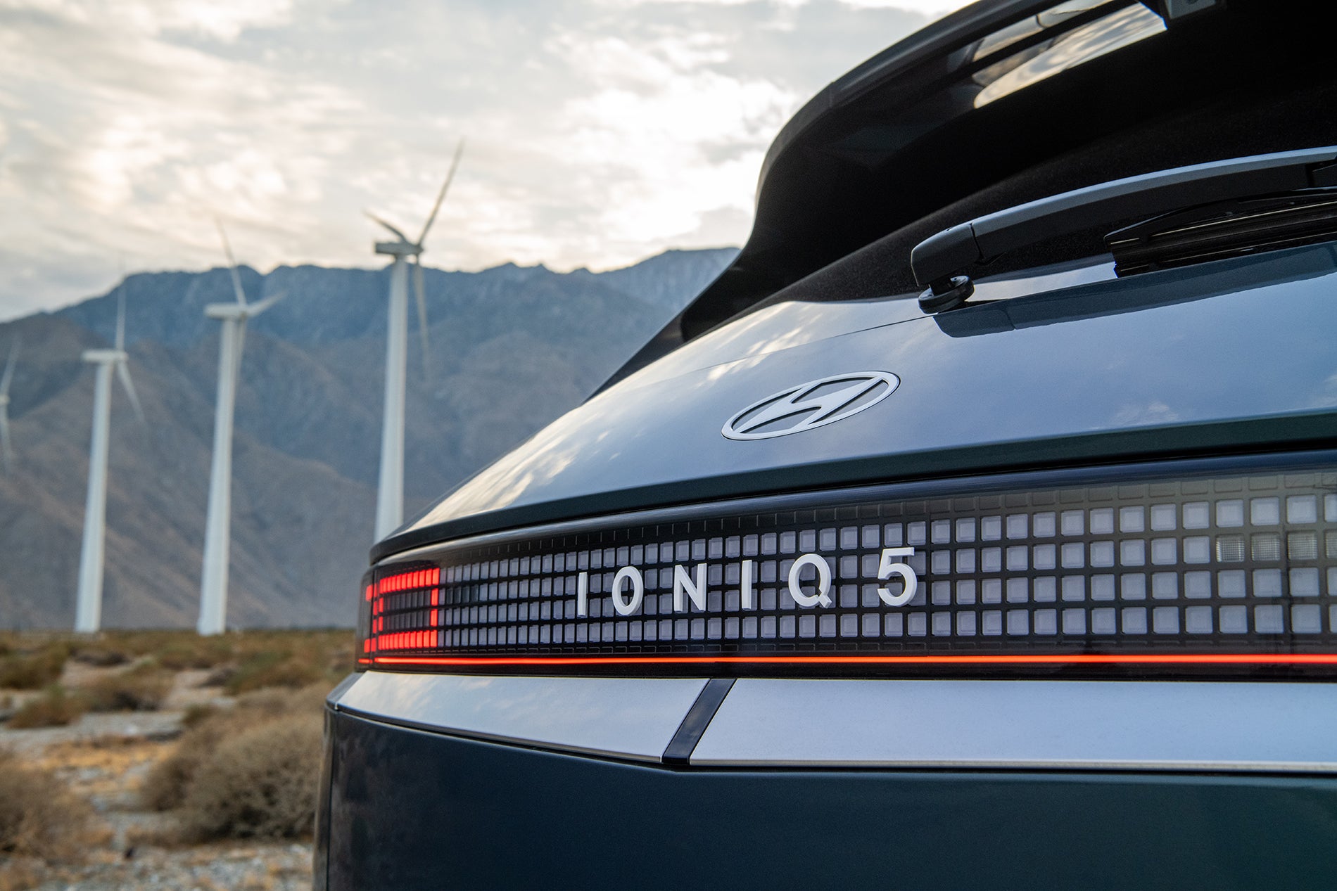 Hyundai IONIQ EV lineup service