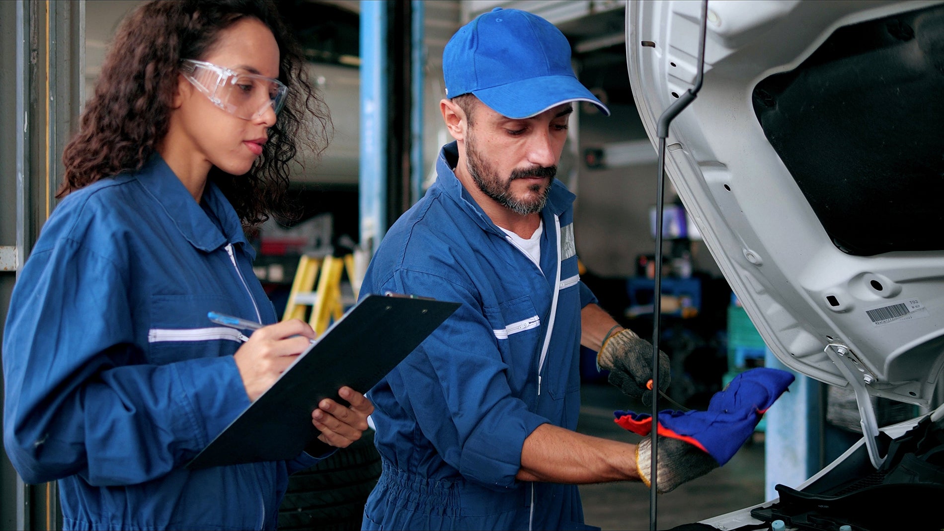Dave Hallman Hyundai auto service center